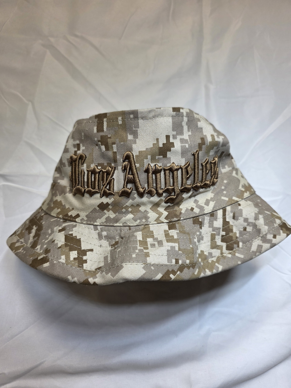 Nothing Nowhere Los Angeles Digital Desert Camo Bucket Hat Tan Cream Size S/M